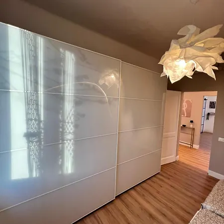 Serafini House *