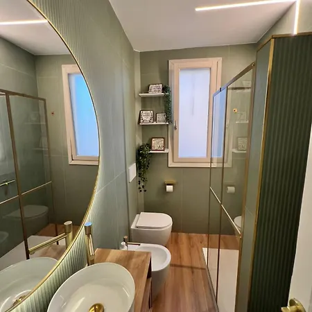 Serafini House * Modena