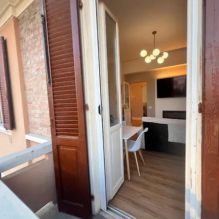 Serafini House * Modena